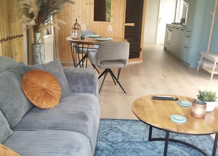 Σαλέ Casa Kiba Met Prive Combinatie Sauna Schijndel